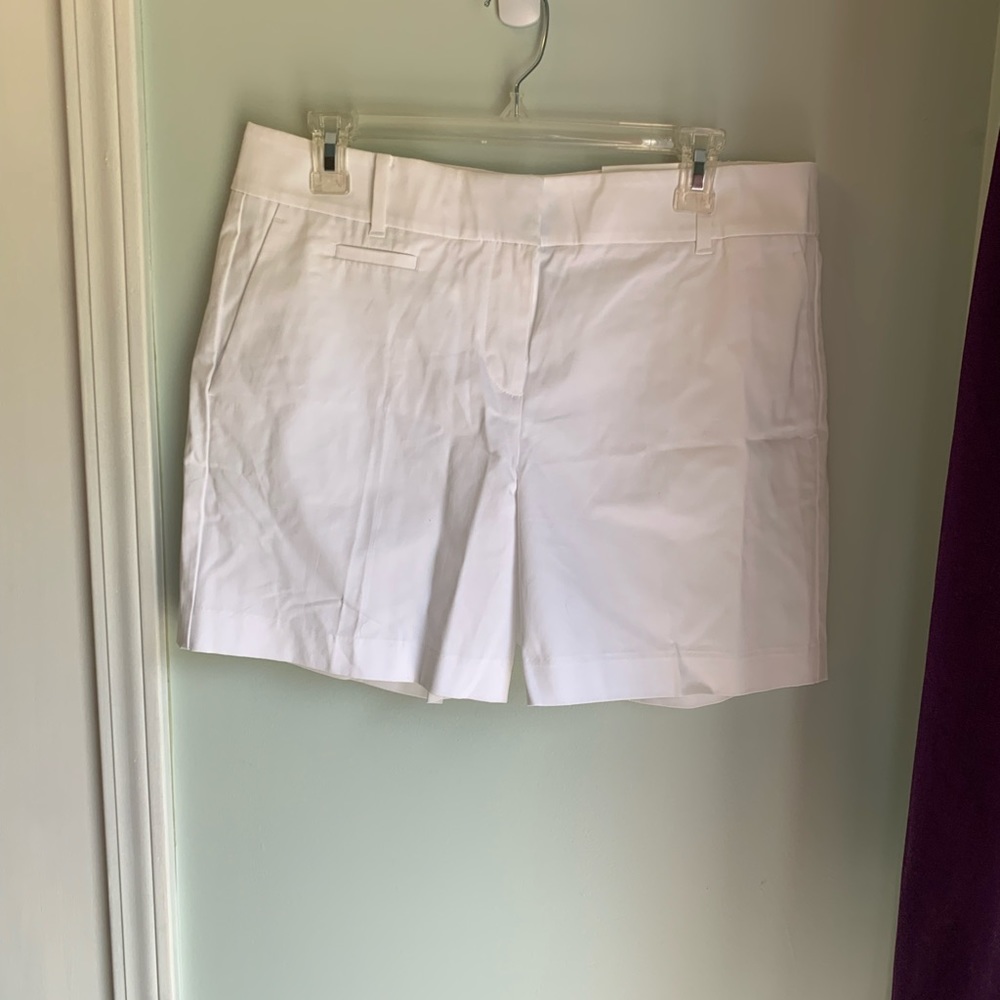 NWT Ann Taylor metro shorts